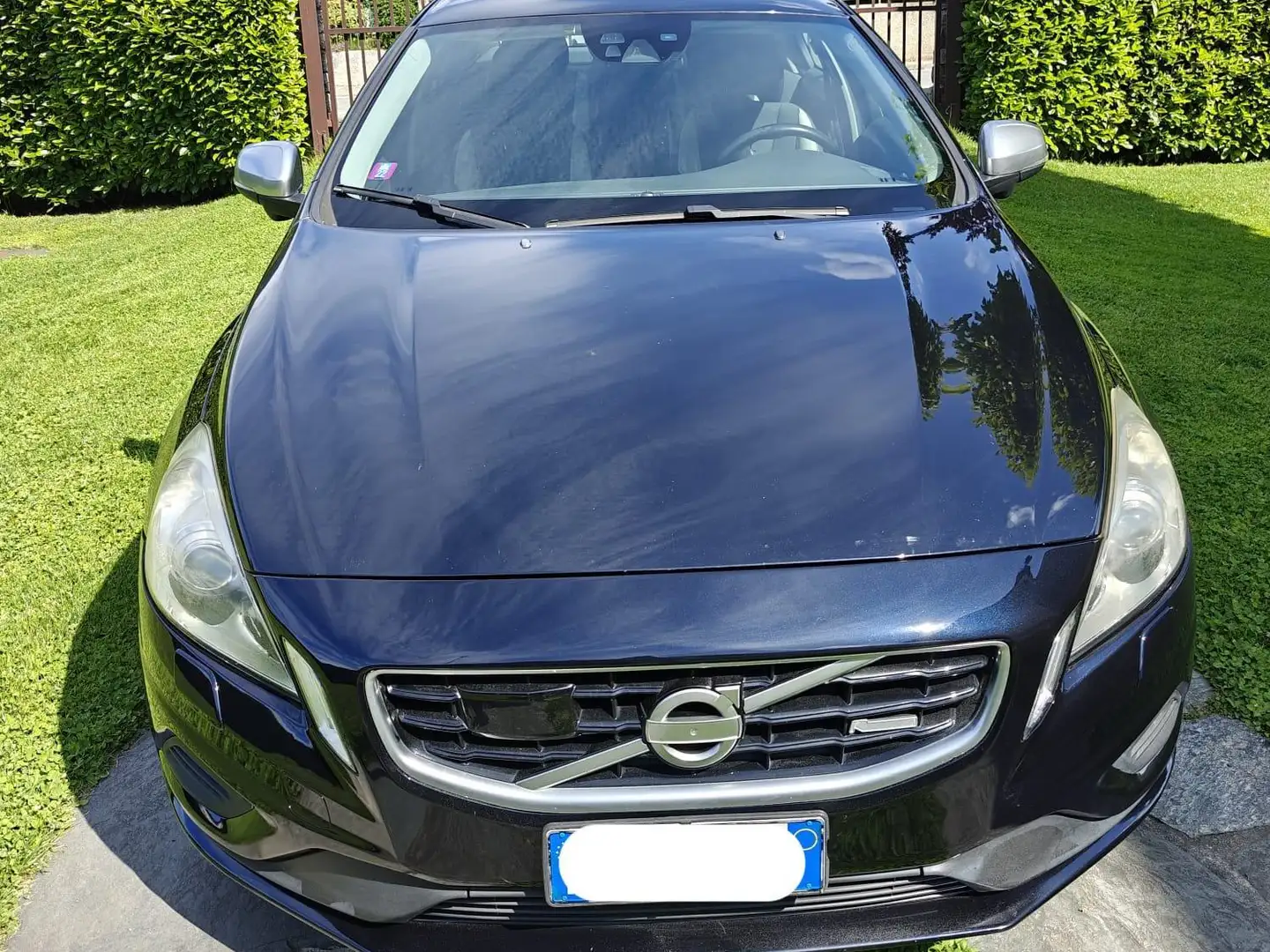 Volvo S60 S60 II 2010 2.0 d3 R-design geartronic Negru - 2
