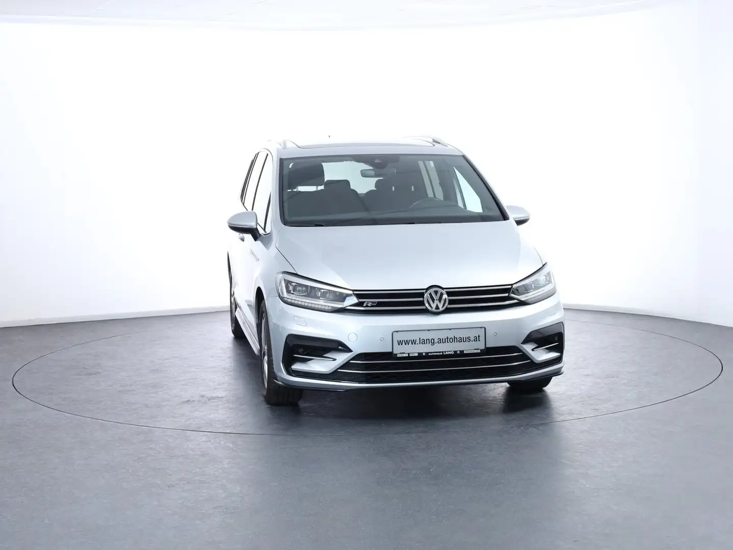Volkswagen Touran Highline TSI DSG Silber - 2