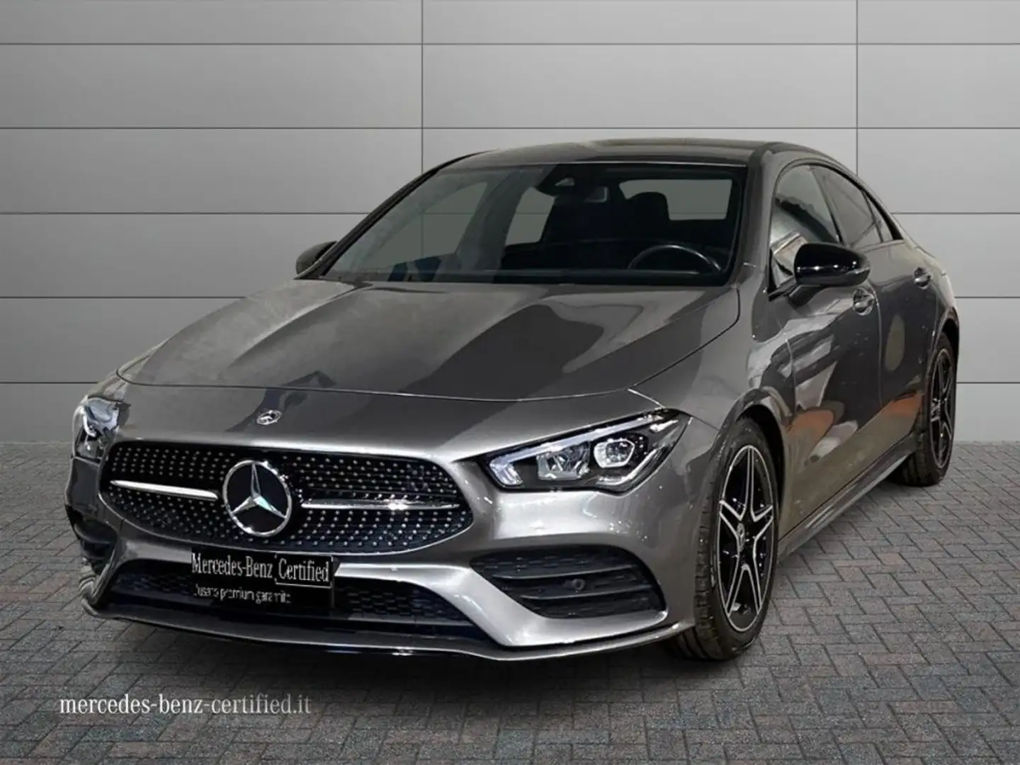 Mercedes-Benz CLA 200 d Automatic Premium Grey - 1