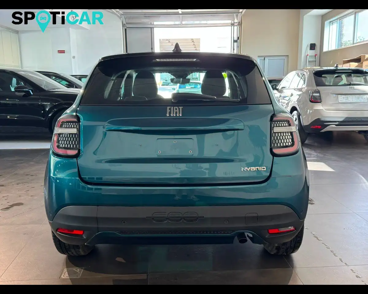 Fiat 600 IV 1.2 hybrid 110cv auto, миниатюра 3
