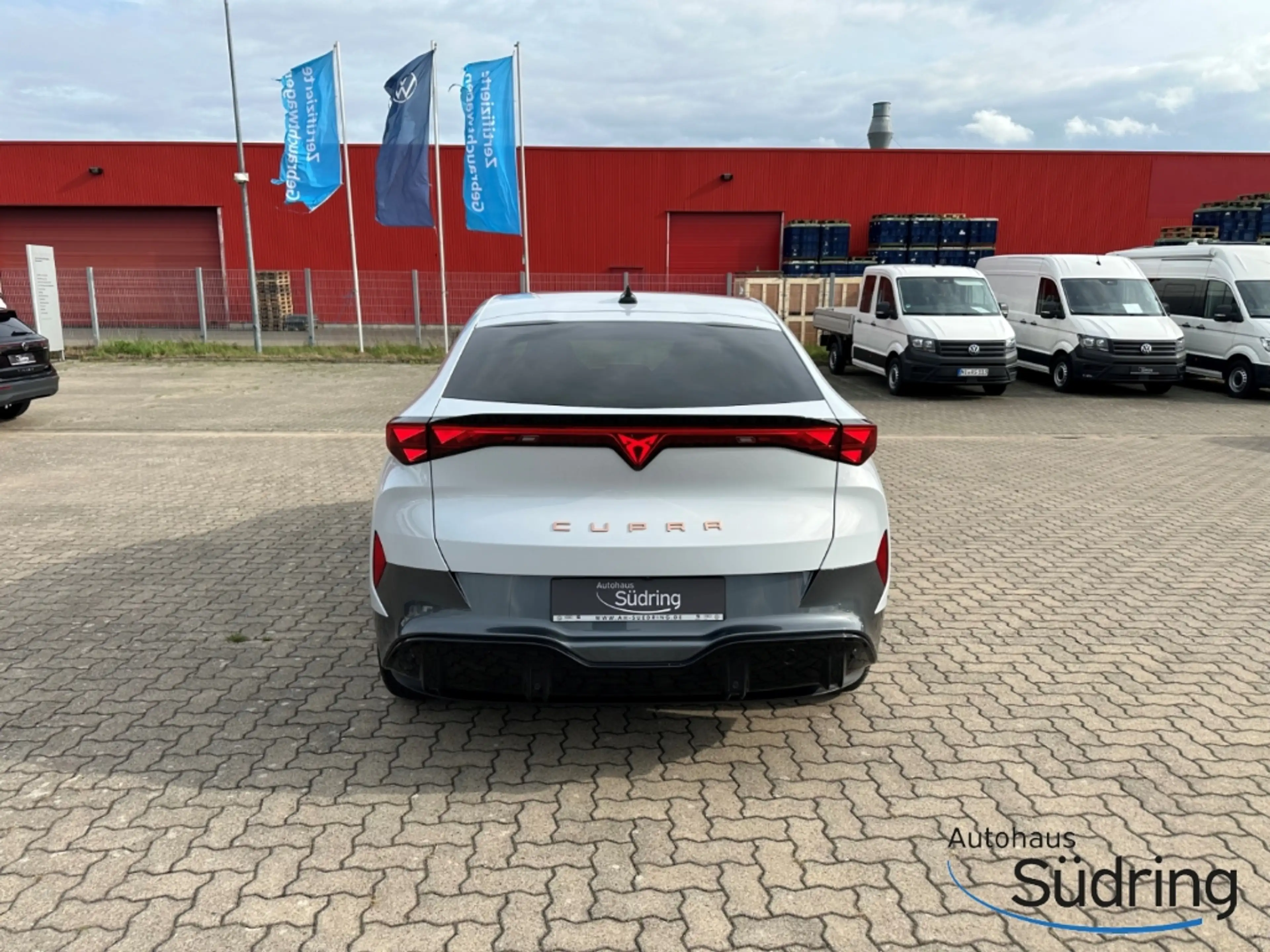 CUPRA Tavascan Endurance Navi Sennheiser Wärmepumpe — photo 5