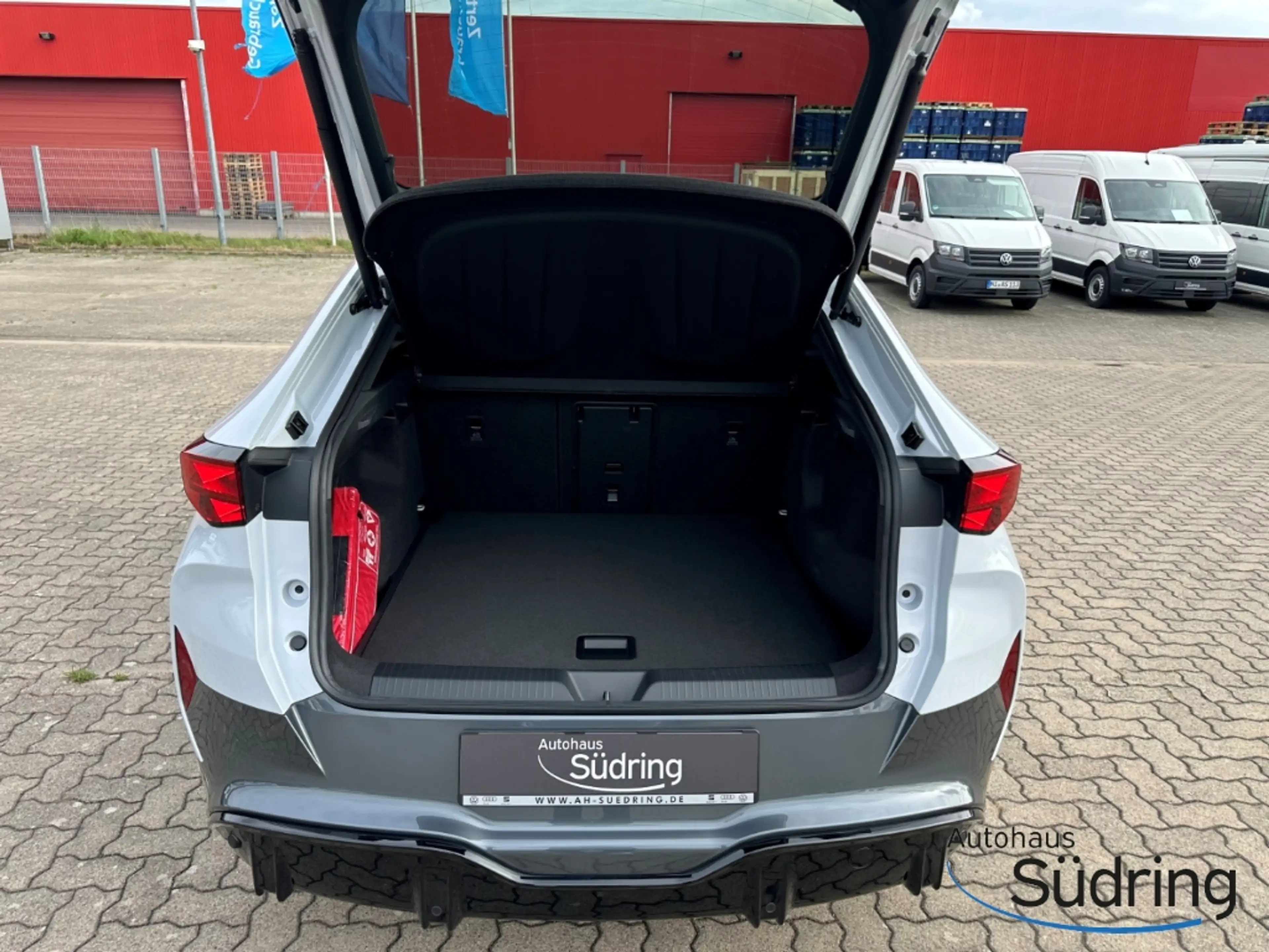 CUPRA Tavascan Endurance Navi Sennheiser Wärmepumpe — photo 9