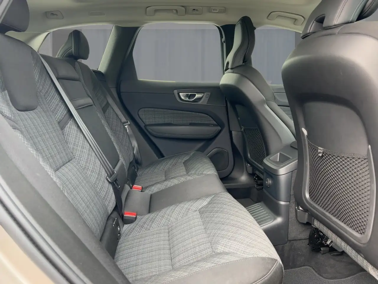 Volvo XC60 T6 AWD Inscription Expr. Plug-In PDC KLIMA, миниатюра 9