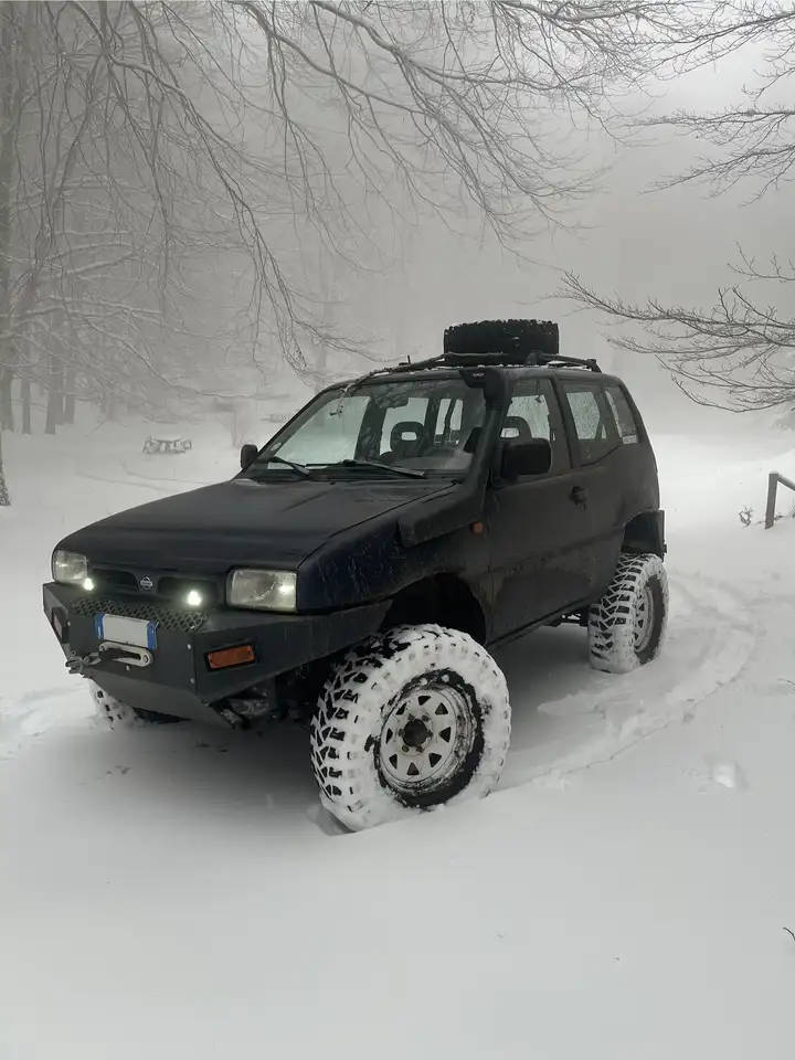 Nissan Terrano 3p 2.7 td SLX, foto 2