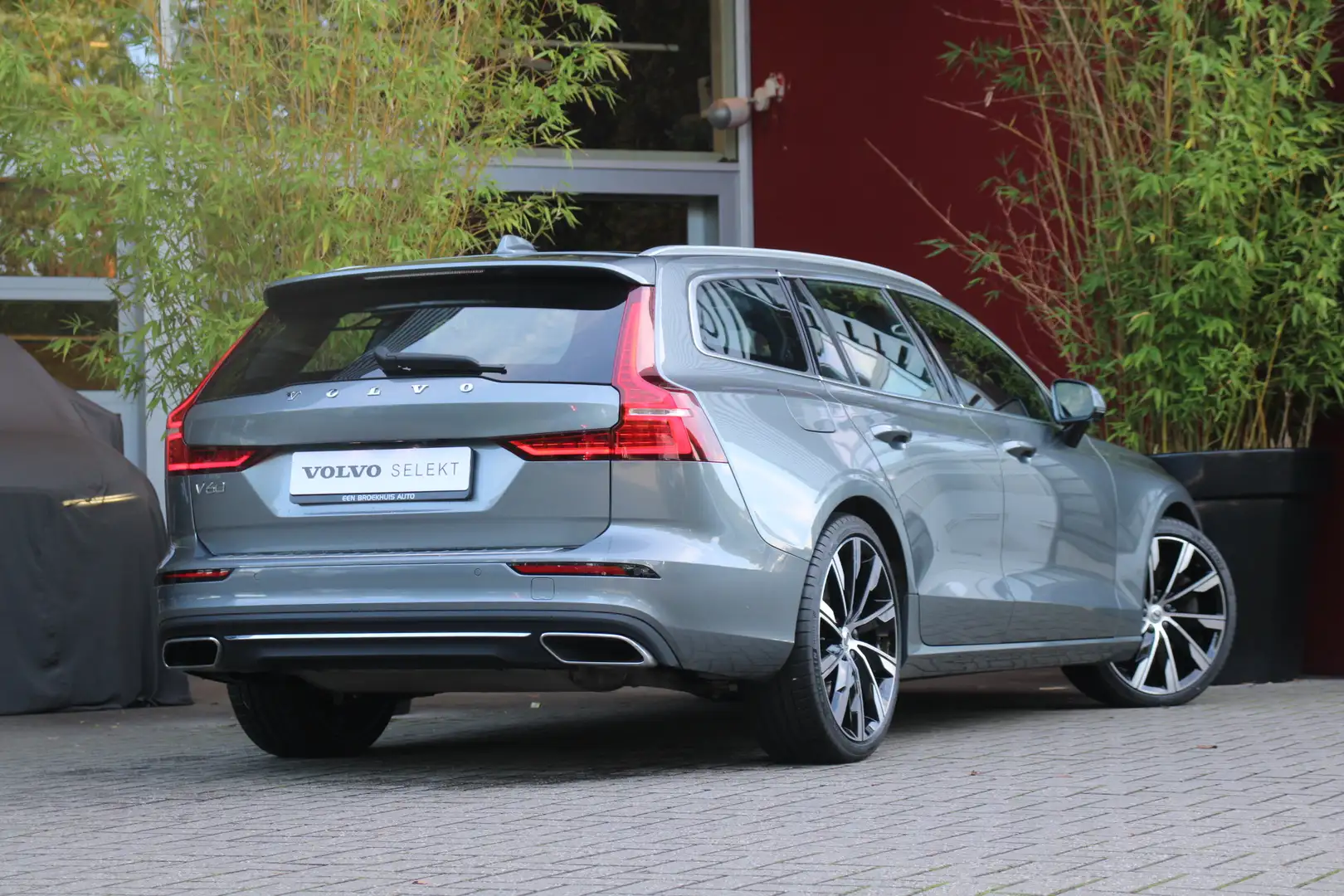 Volvo V60 2.0 T6 Recharge AWD Inscription | Head-up | Memory Gris - 2