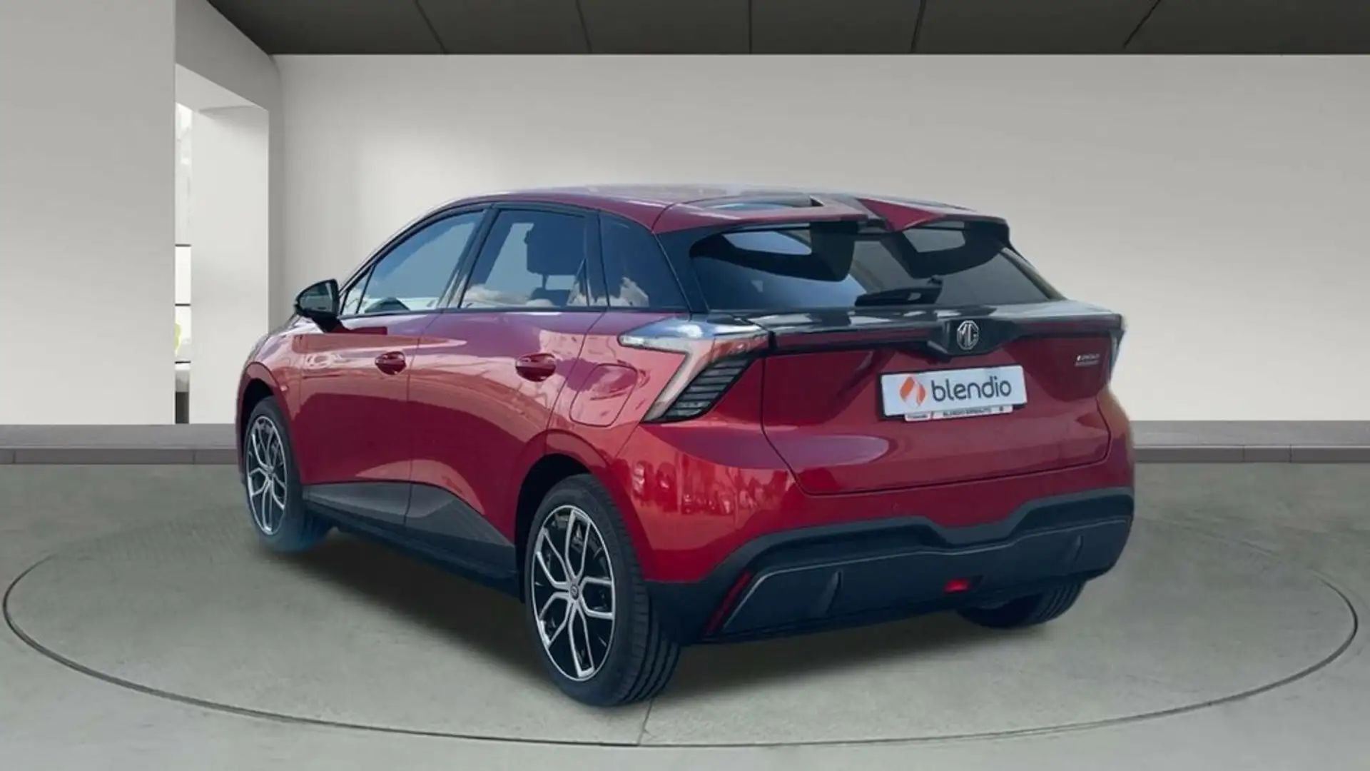 MG MG4 4 BEV 64KWH LUXURY 204 5P Rojo - 2