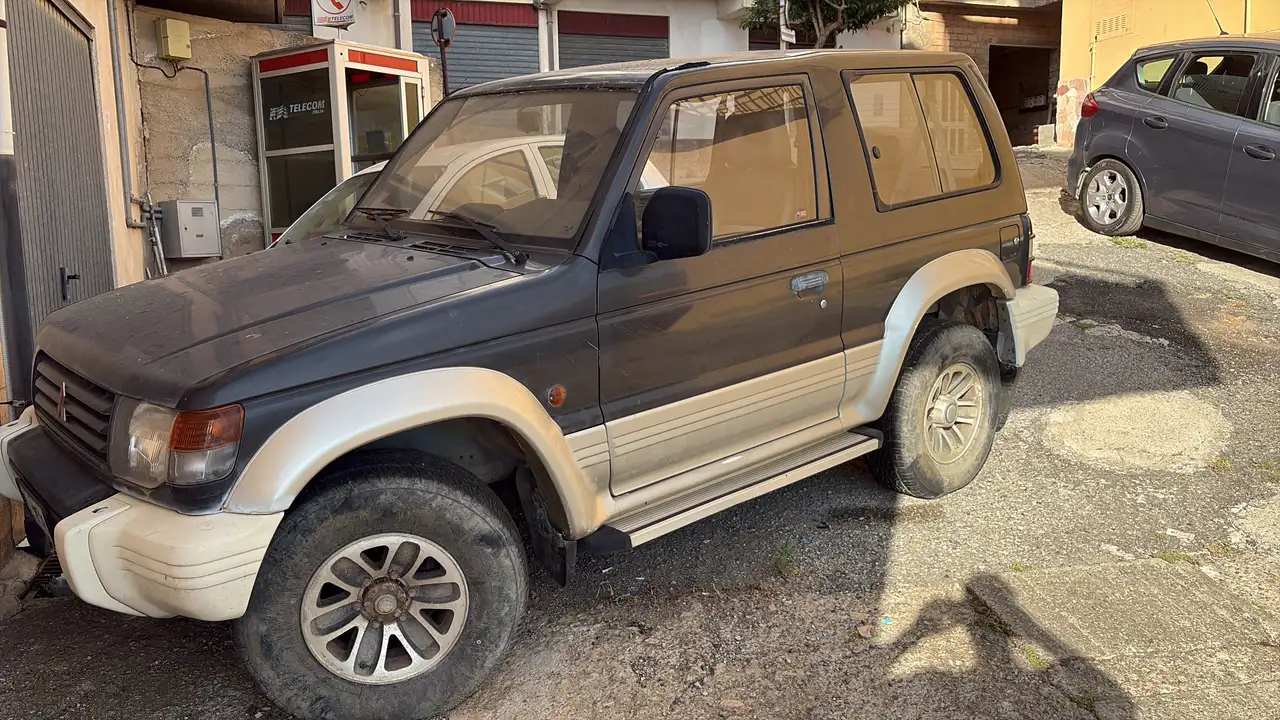 Mitsubishi Pajero Metal Top 2.5 tdi GLS, foto 1