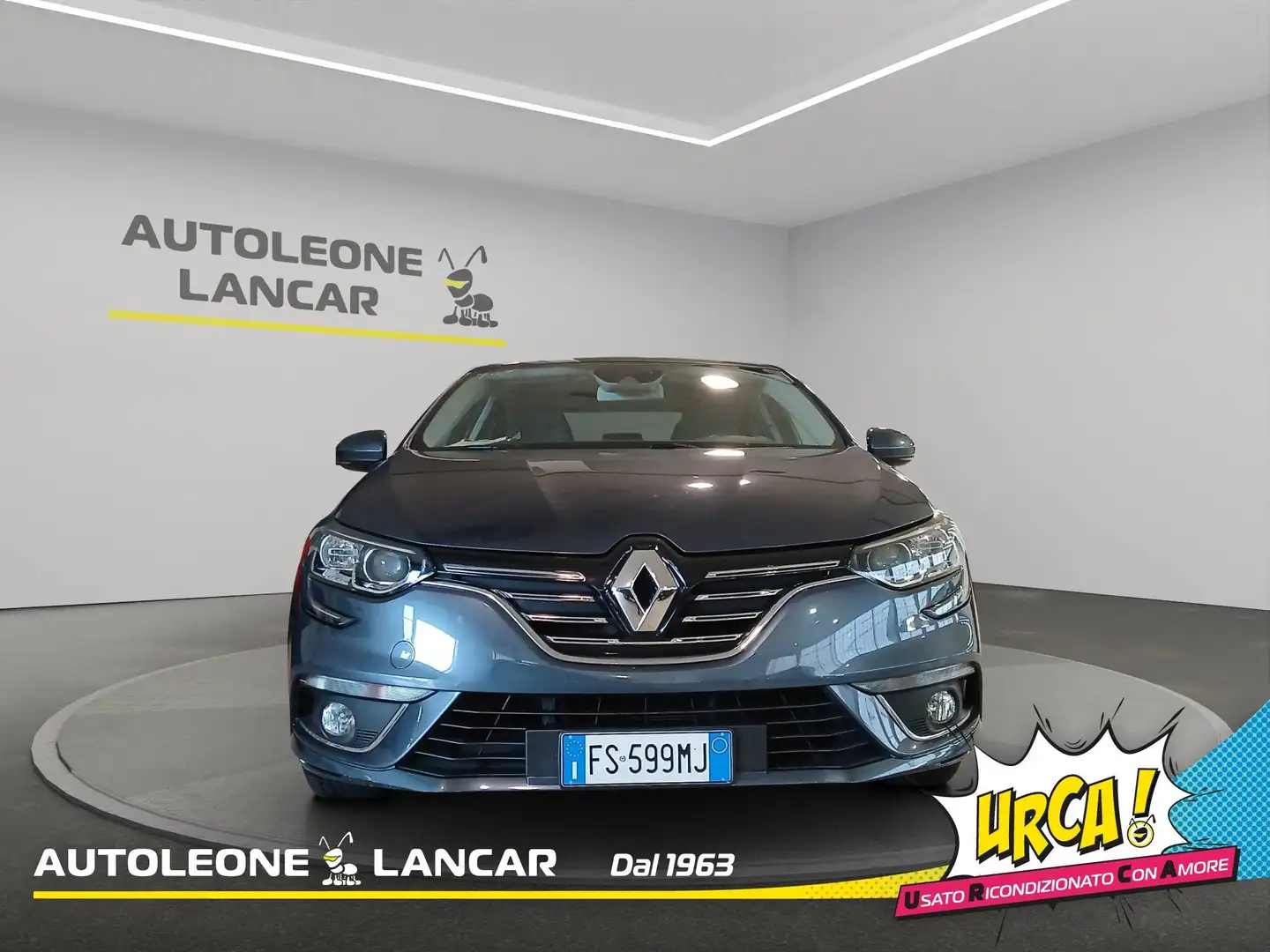 Renault Megane Grand Coupe 1.5 dci energy Intens 110cv Grijs - 2