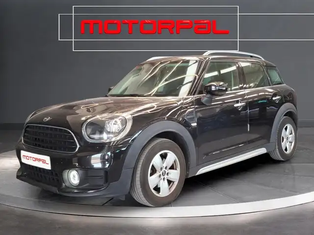 MINI One Countryman D