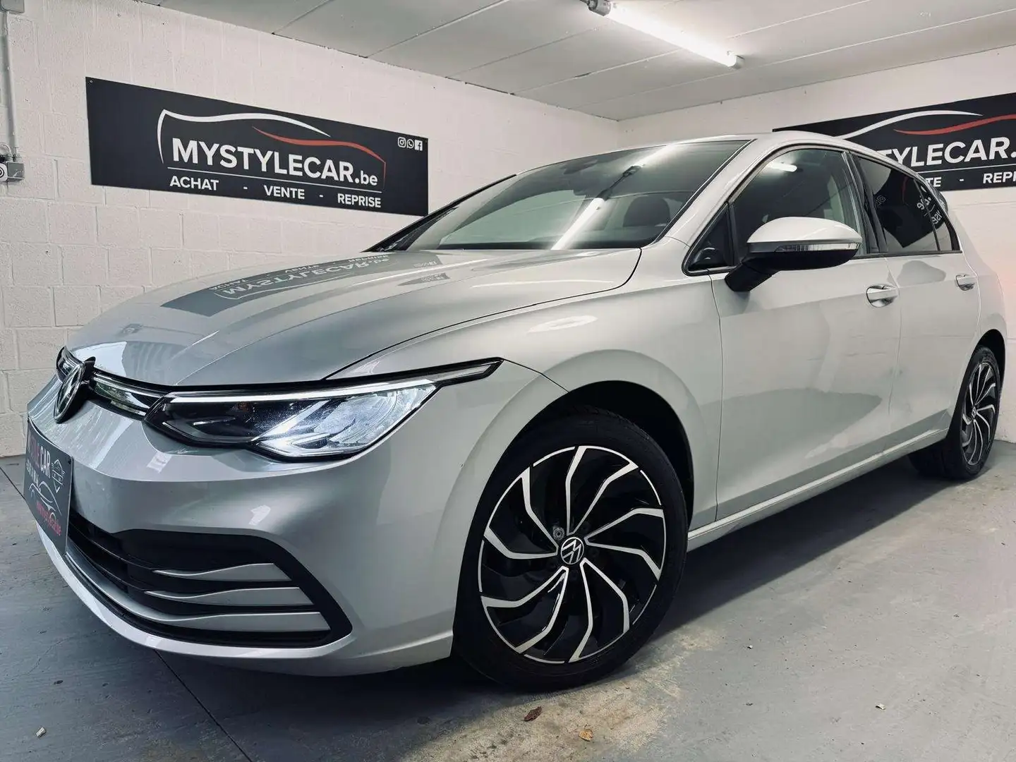 Volkswagen Golf Golf 1.0 TSI ESSENCE, GARANTIE 1AN Plateado - 1