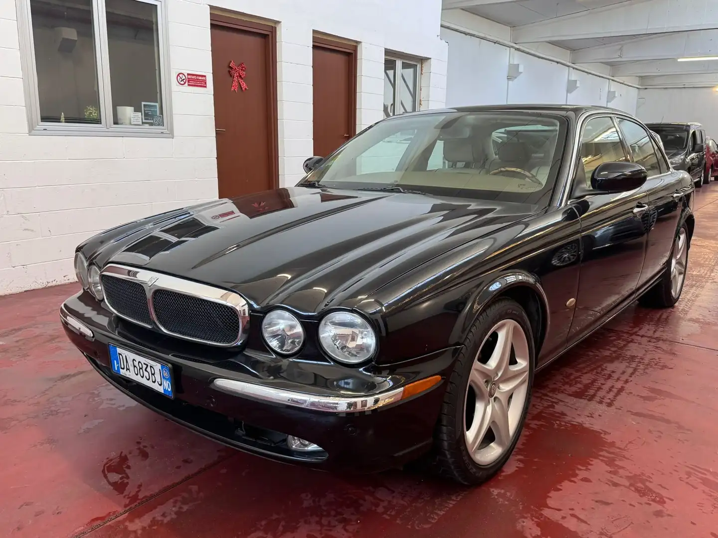 Jaguar XJ XJ VII-VIII 2003 4.2 V8 Sovereign Nero - 2
