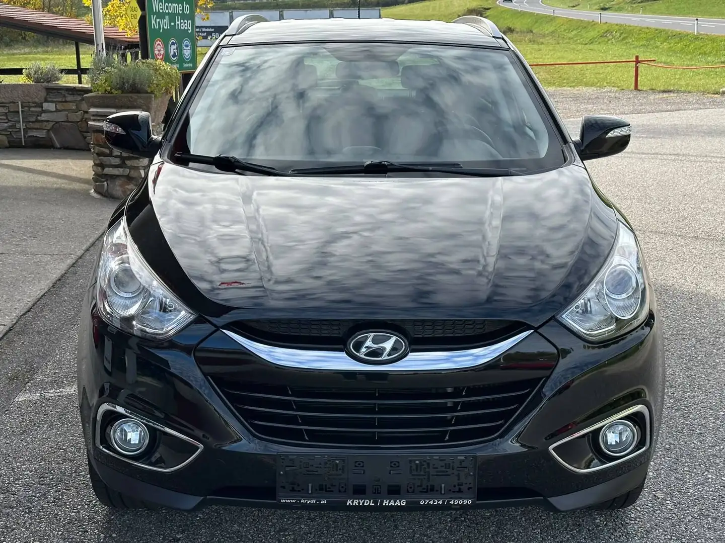 Hyundai iX35 iX35 2,0 CRDi // Pickerl & Service NEU // Schwarz - 2