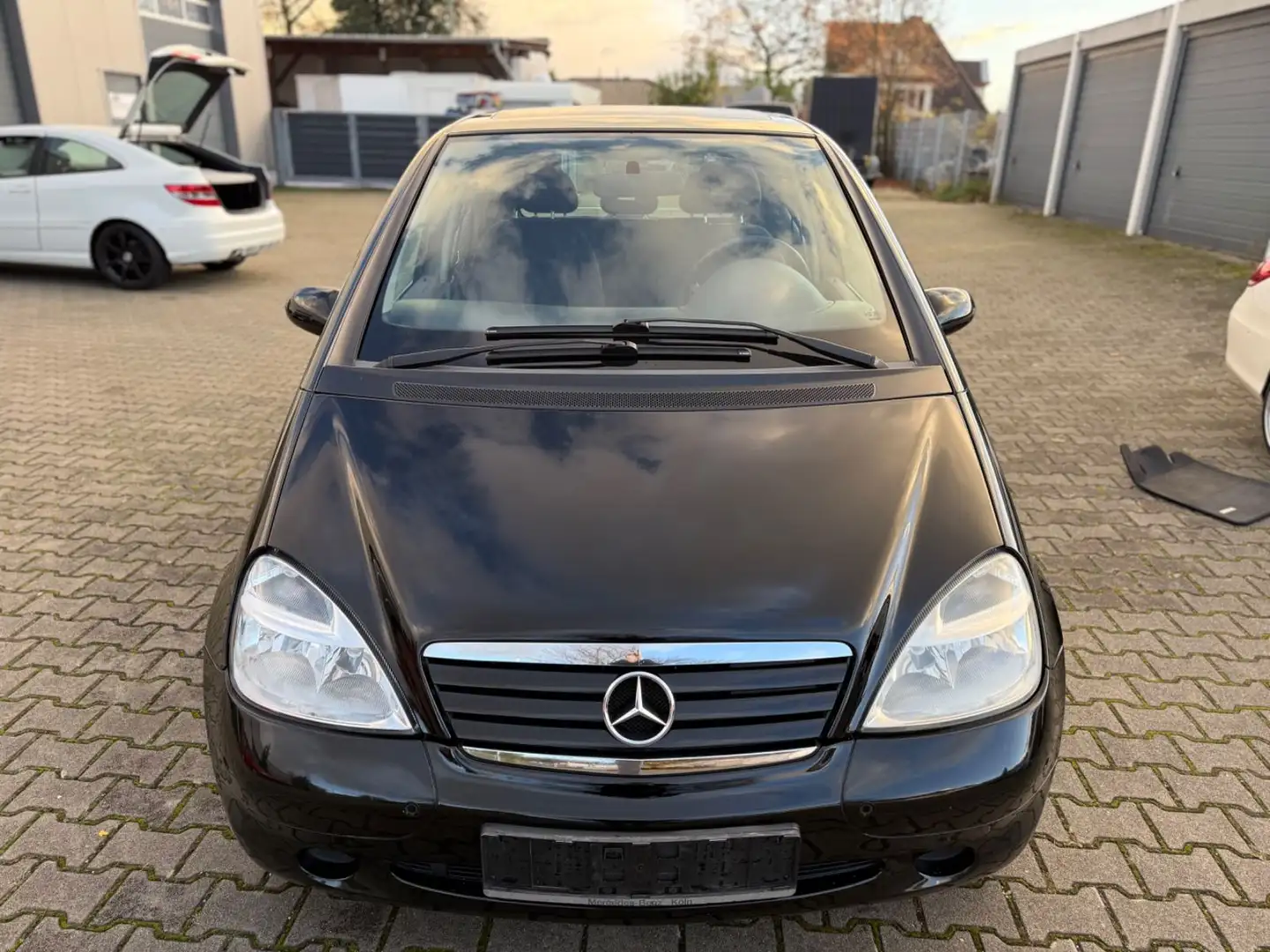 Mercedes-Benz A 190 ELEGANCE*AUTOMATIK*2. HD SEIT 2001*PANO* - 2