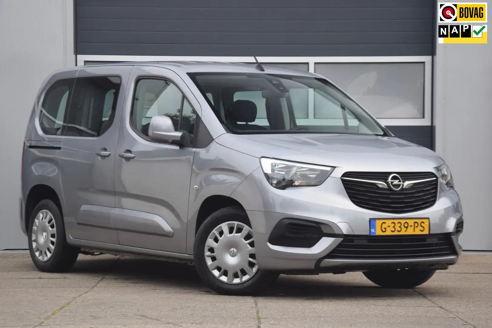 Opel Combo Life 1.2 Turbo L1H1 Edition PARKEERSENSOREN ACHTER/ACHT Grijs - 1