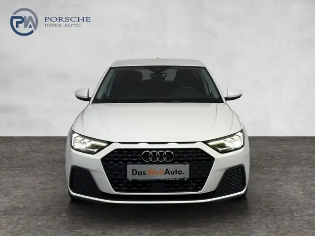 Audi A1 view 2