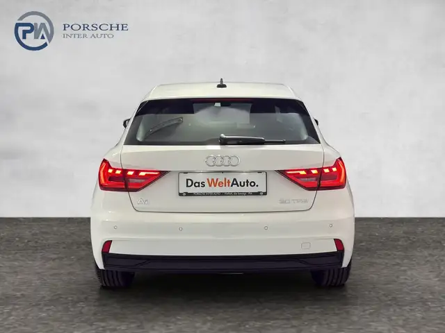 Audi A1 view 4