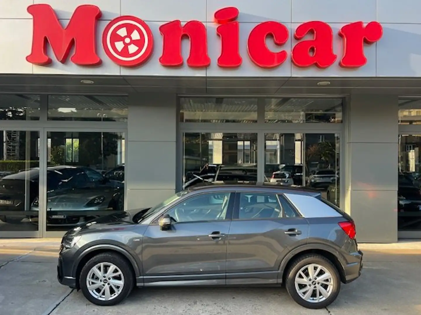 Audi Q2 Q2 I 2021 35 2.0 tdi S line s-tronic Negro - 1