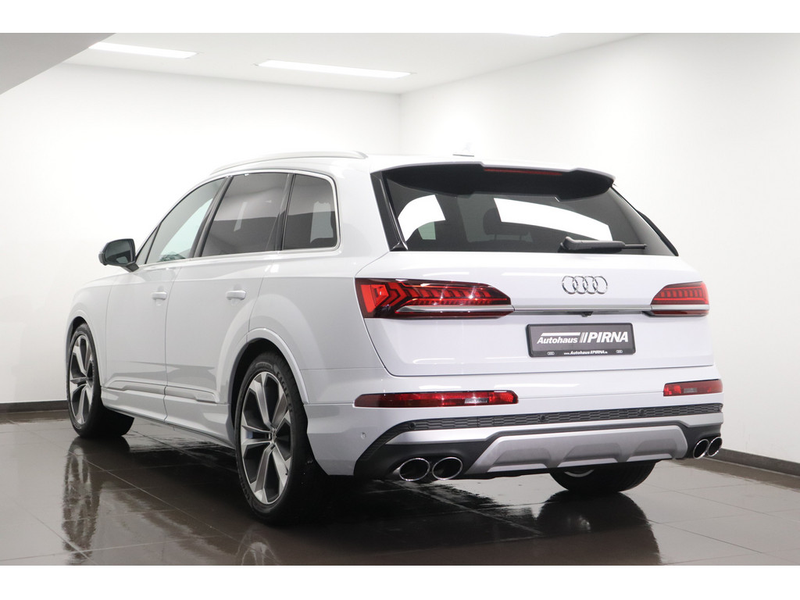 Audi SQ7 4.0 TFSI quattro #Standheizung #B&O #Panorama — photo 4
