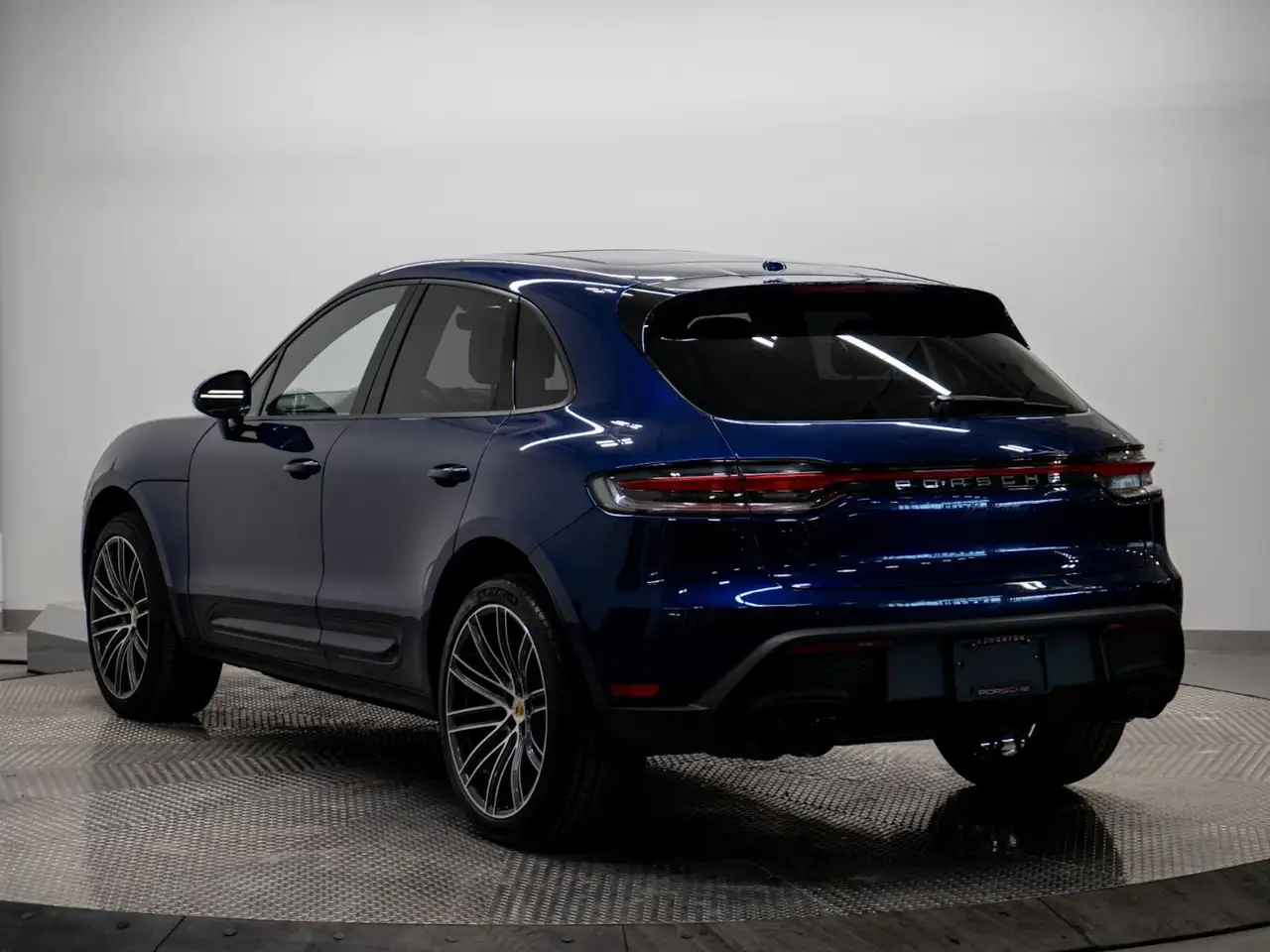Porsche Macan снимка Porsche Macan