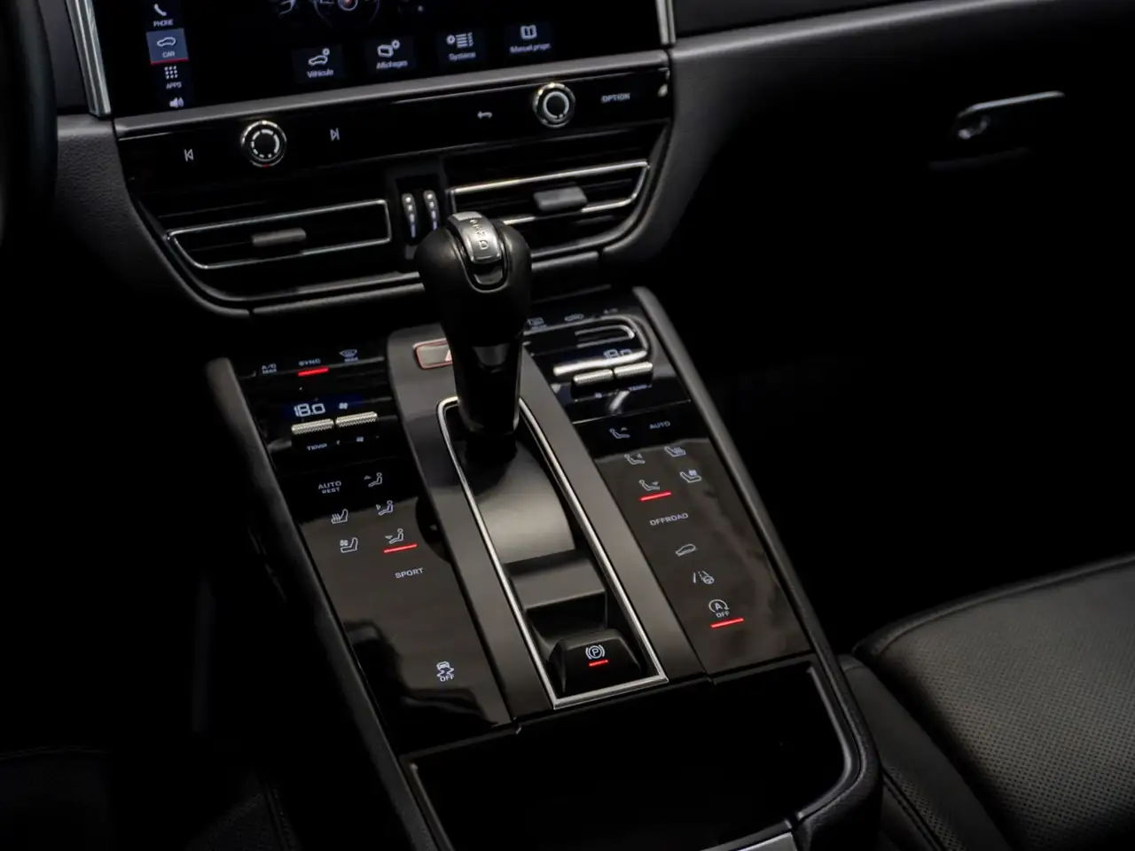 Porsche Macan снимка Porsche Macan