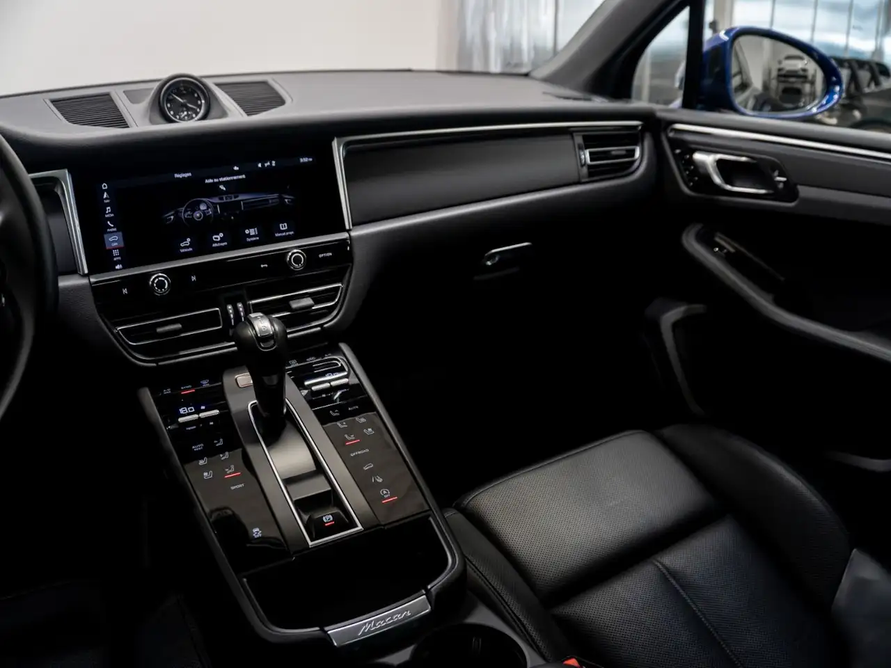 Porsche Macan снимка Porsche Macan