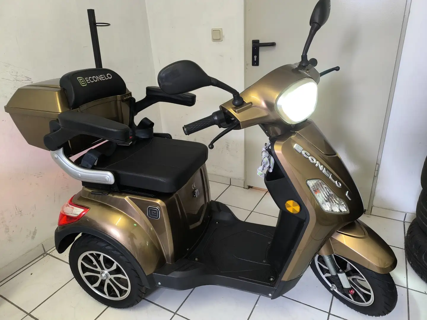 Econelo Egyéb Seniorenmobil Bronz - 1