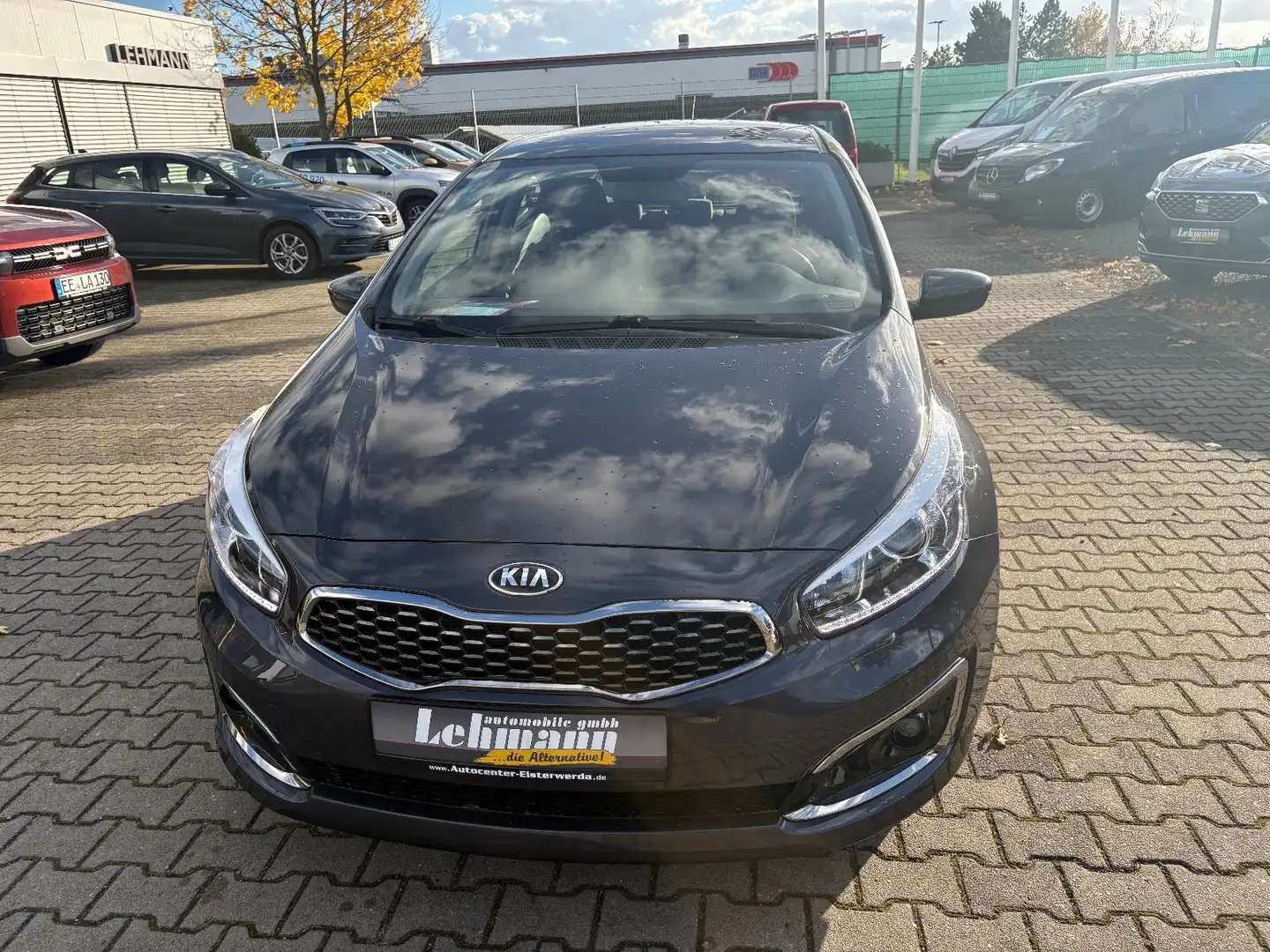 Kia Ceed / cee'd 1.4 Edition 7 Schwarz - 2