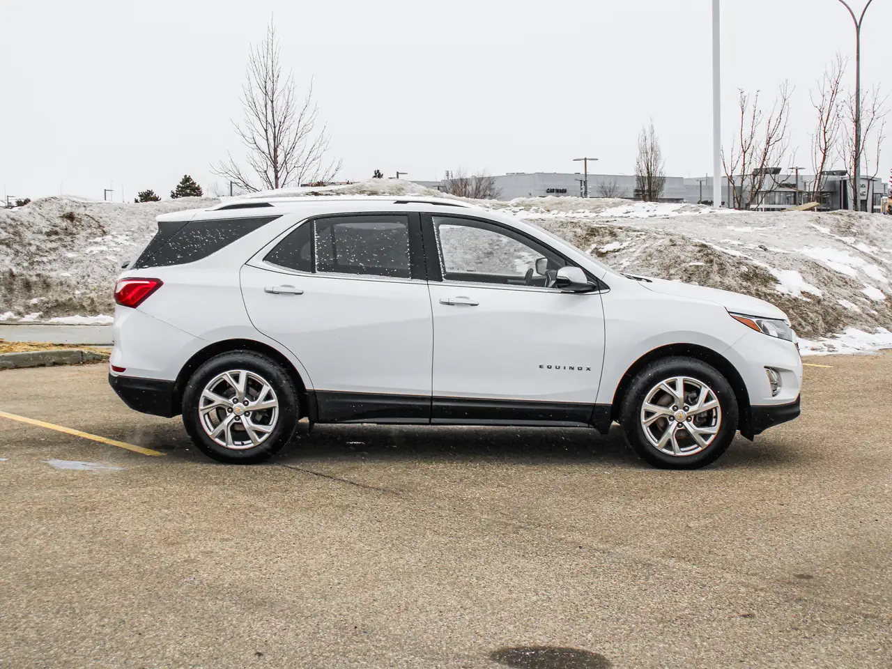 Chevrolet Equinox снимка Chevrolet Equinox