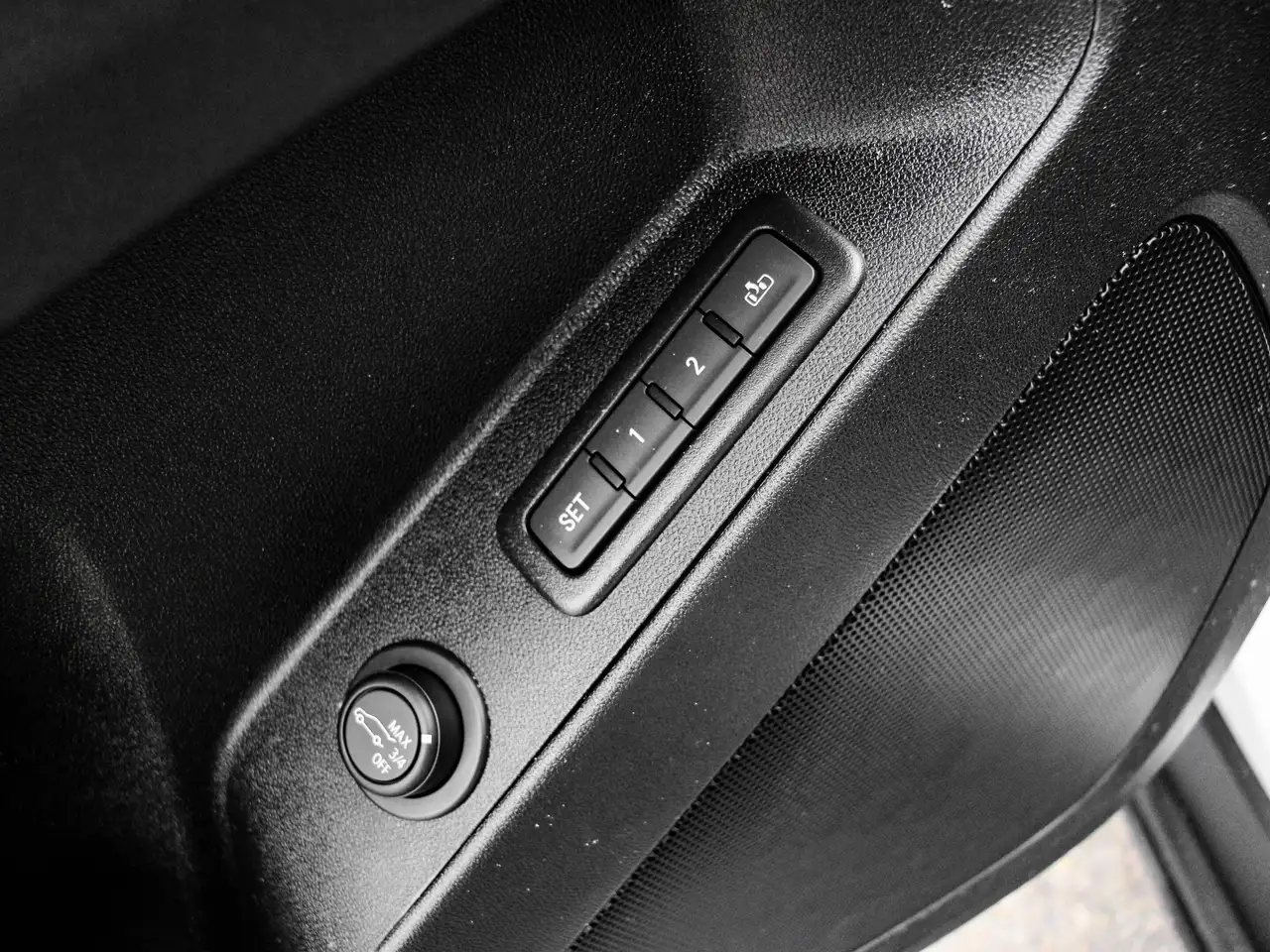 Chevrolet Equinox снимка Chevrolet Equinox