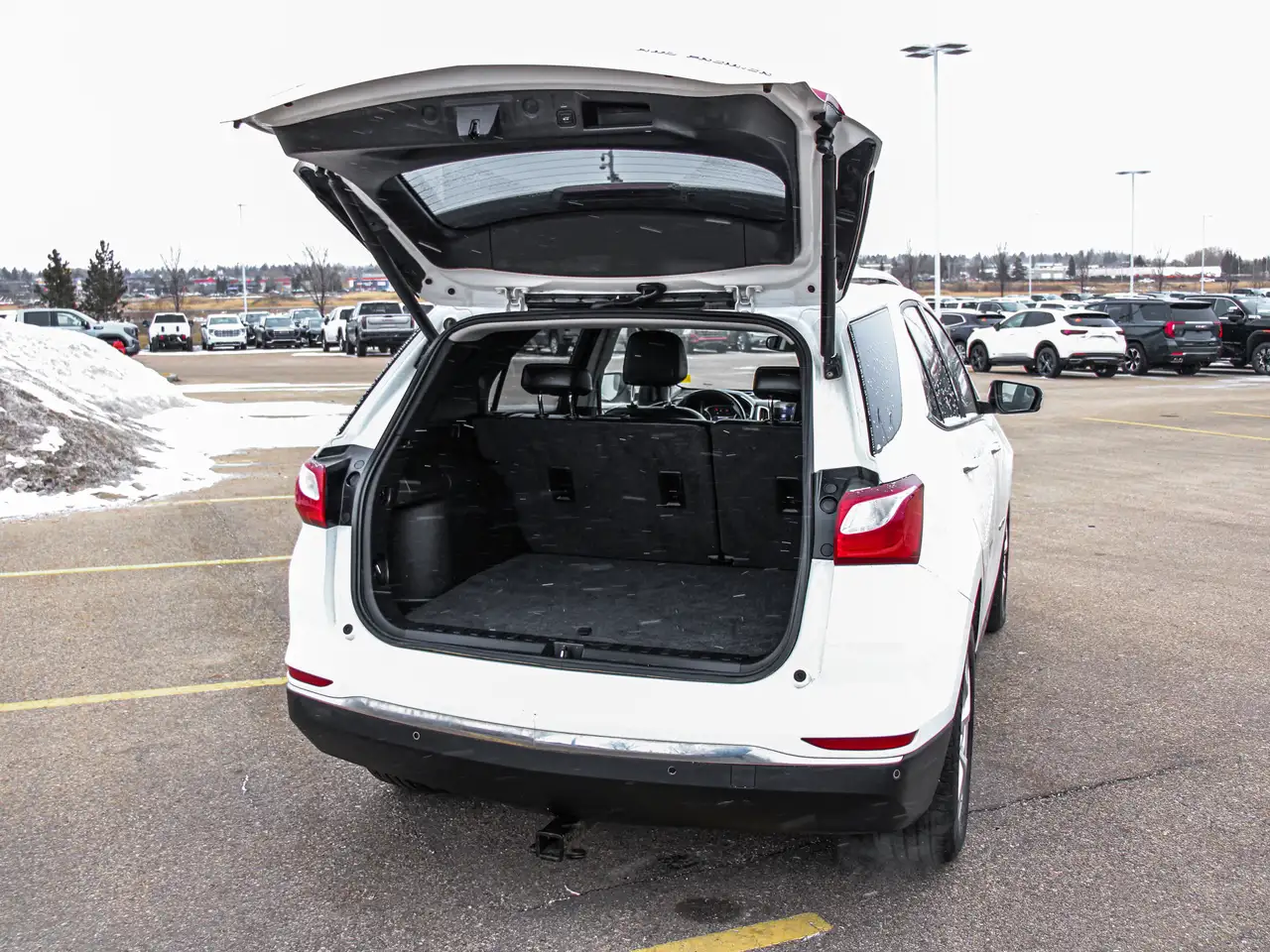Chevrolet Equinox снимка Chevrolet Equinox