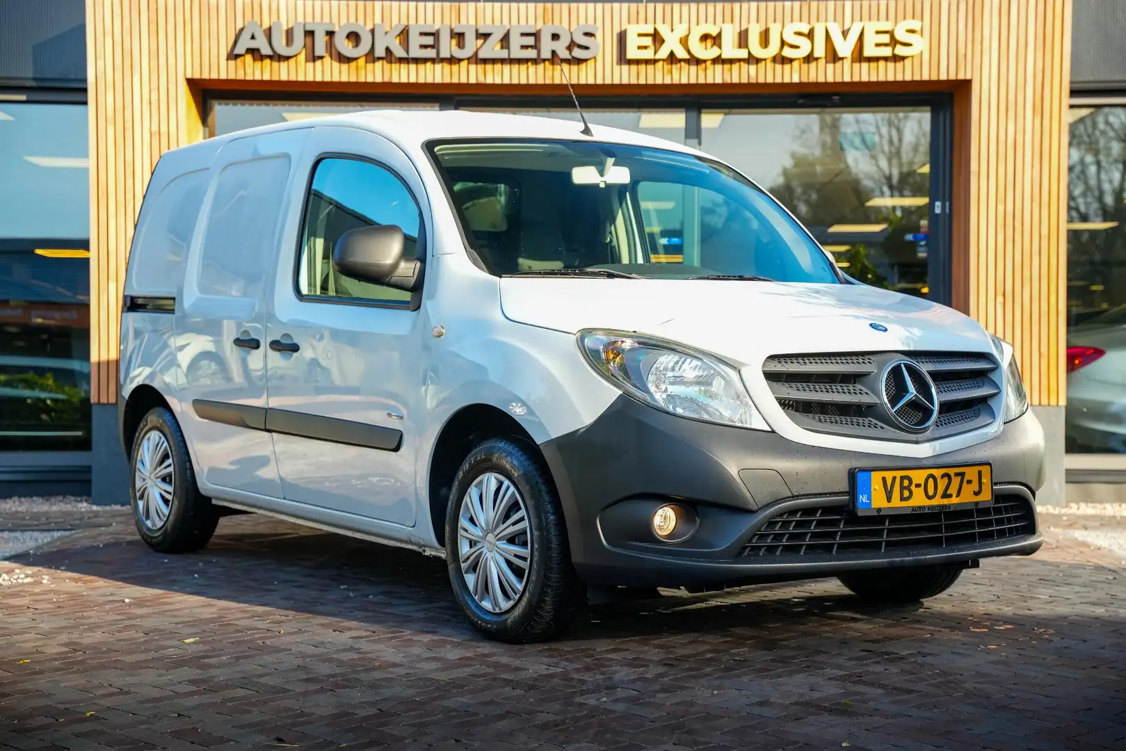 Mercedes-Benz Citan 108 CDI BlueEFFICIENCY Wit - 1