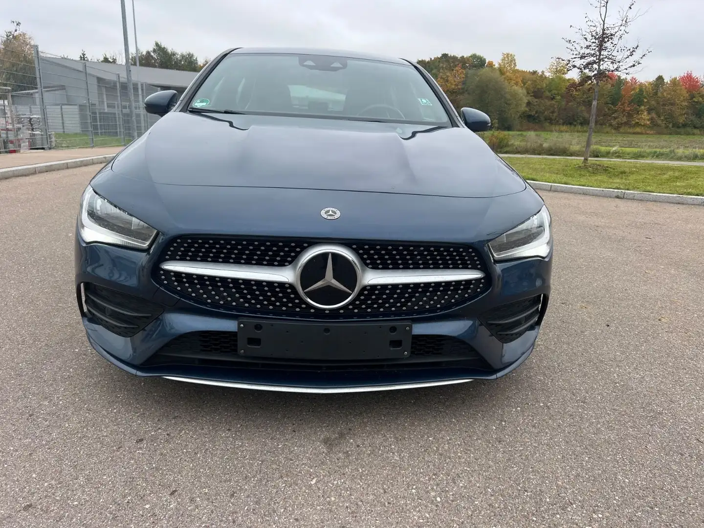 Mercedes-Benz CLA 200 Shooting Brake CLA 200 d AMG Bleu - 2