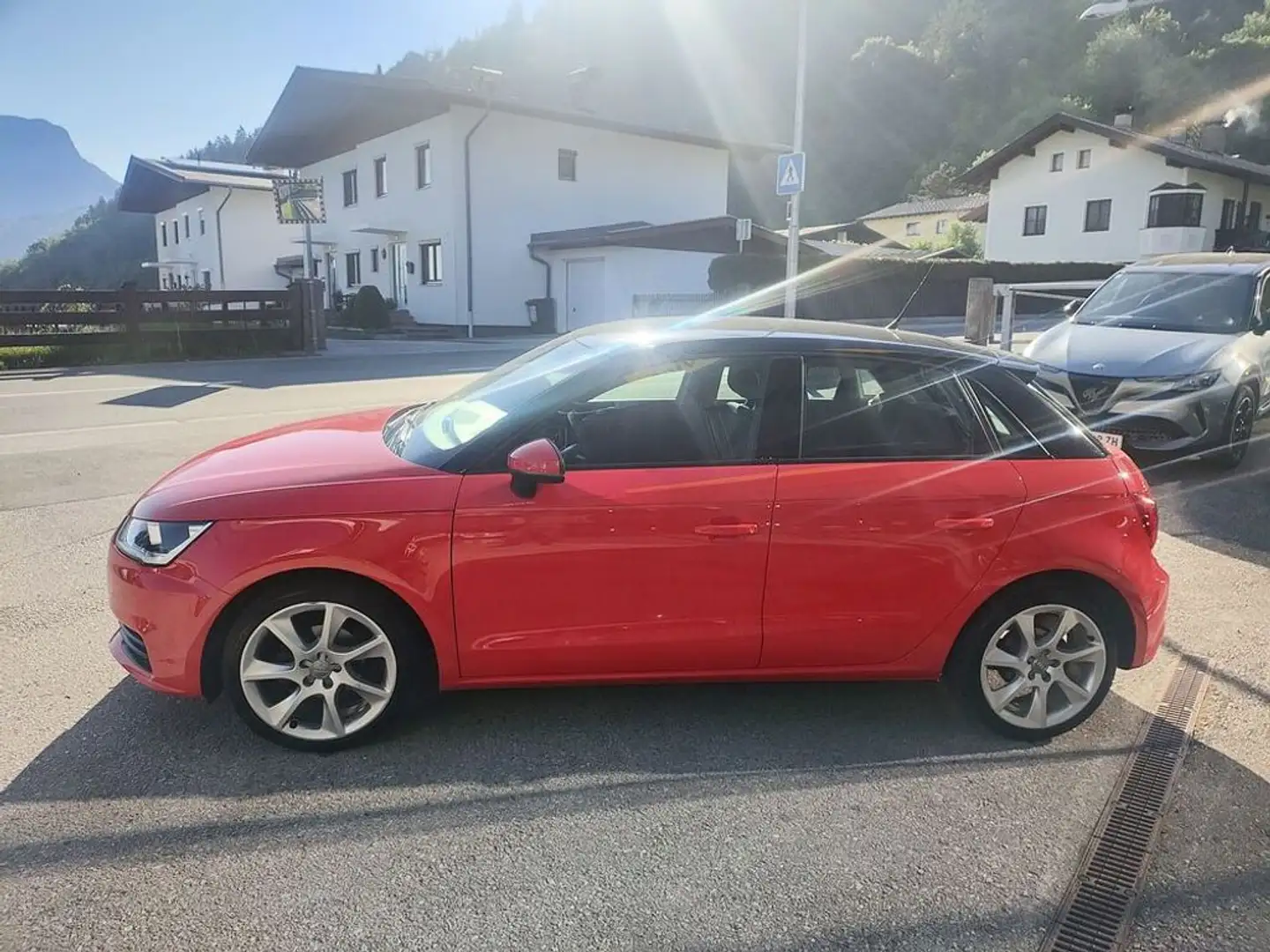 Audi A1 SB 1,4 TDI ultra Rojo - 2