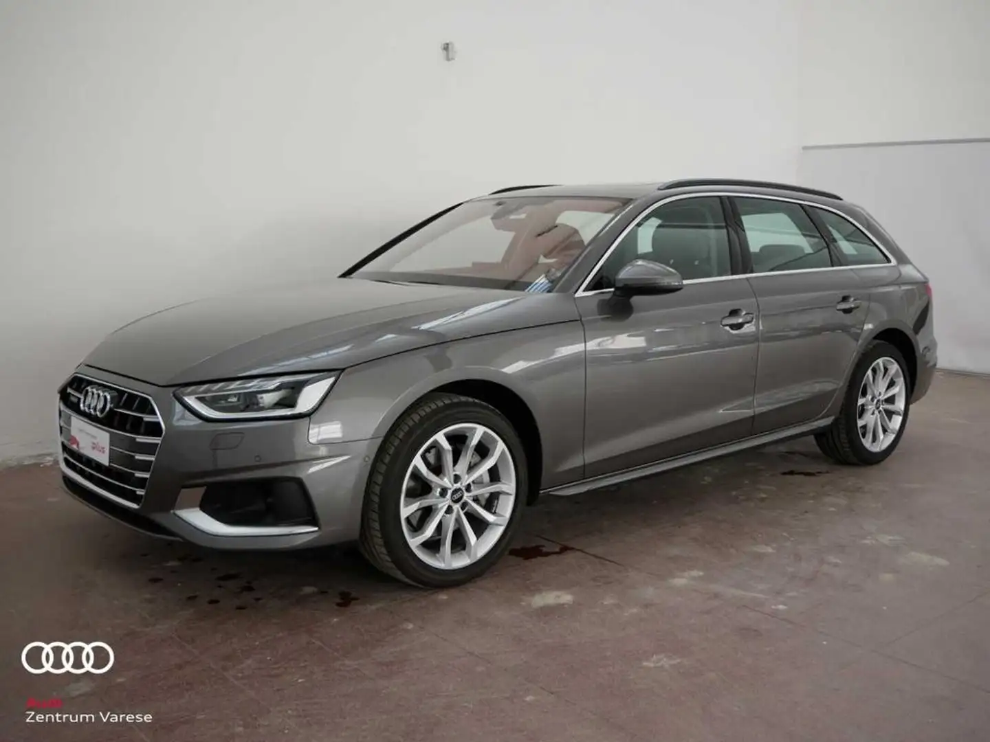 Audi A4 Avant 40 2.0 tdi mhev Business Advanced quattro Grigio - 1