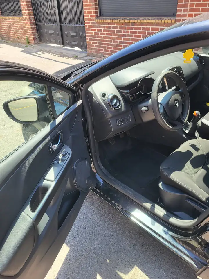 Renault Clio Citadine 3 portes — photo 6