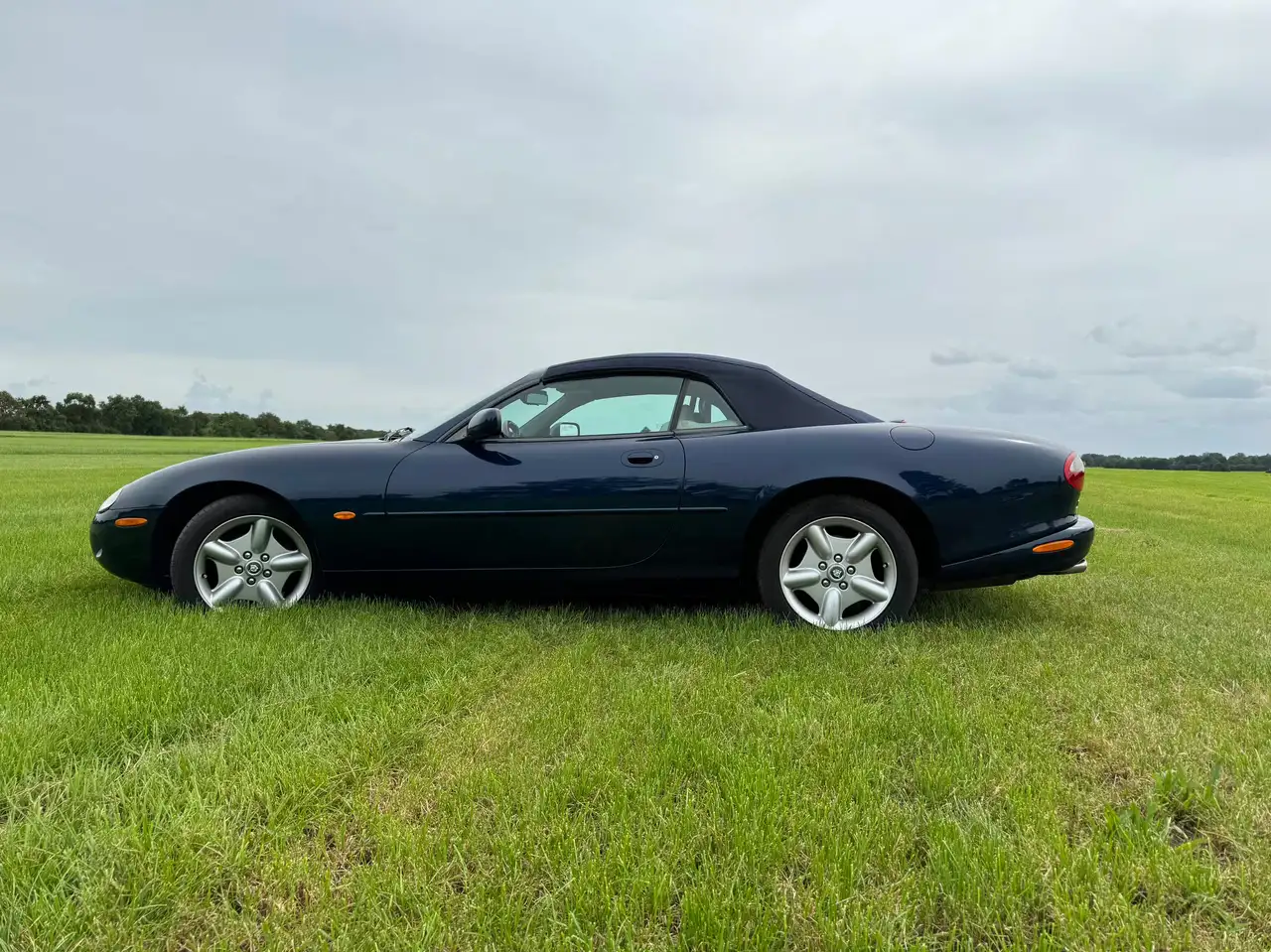 Jaguar XK8, foto 9