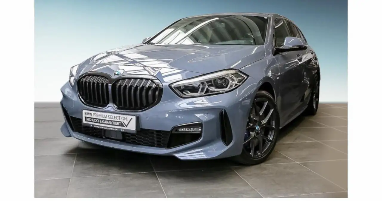BMW 118