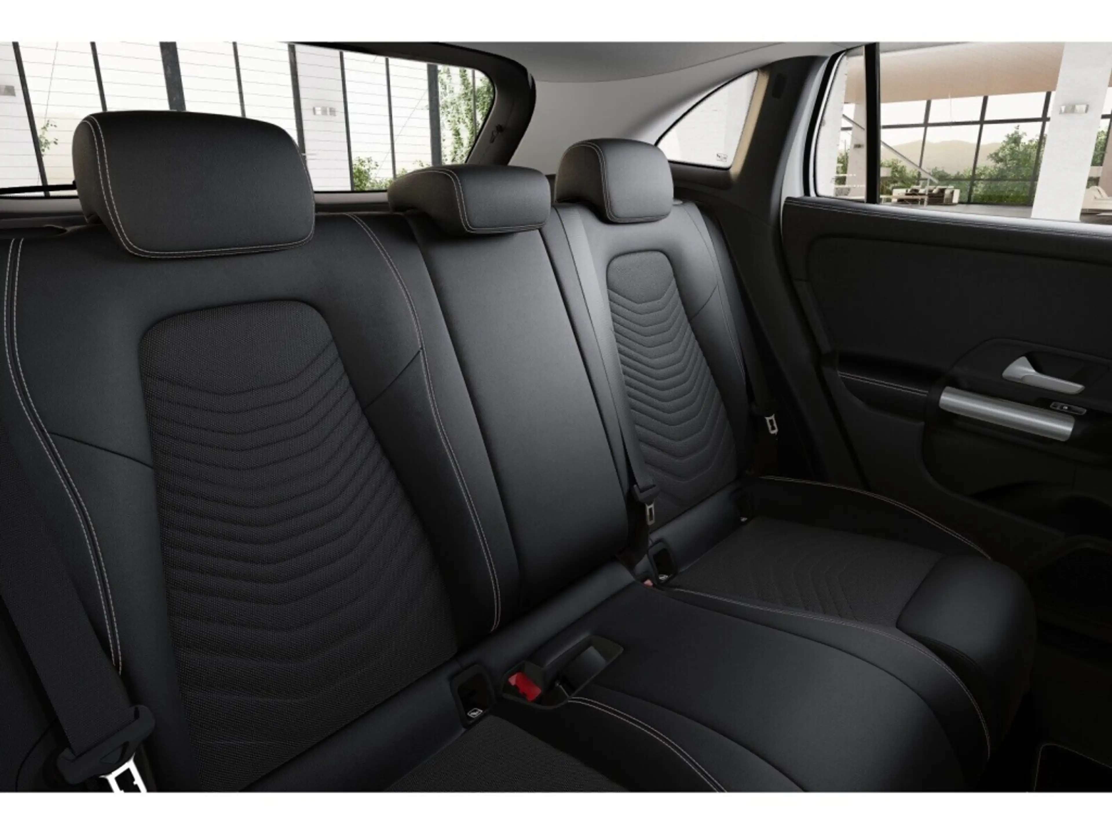 Mercedes-Benz GLA 180 Aero+Progressive+Distr+Ambiente+ILS+360 — photo 10