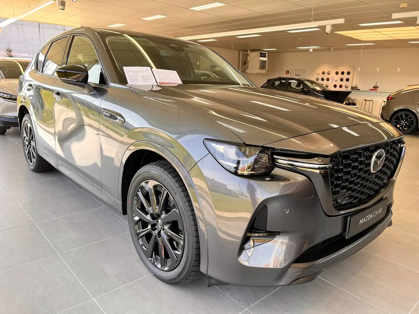 Mazda CX-60 2.5 e-Skyactiv PHEV AWD Homura (240 kW) Grijs - 2