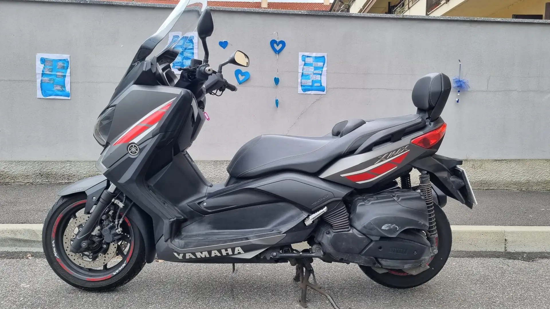 Yamaha X-Max 400 Grau - 2