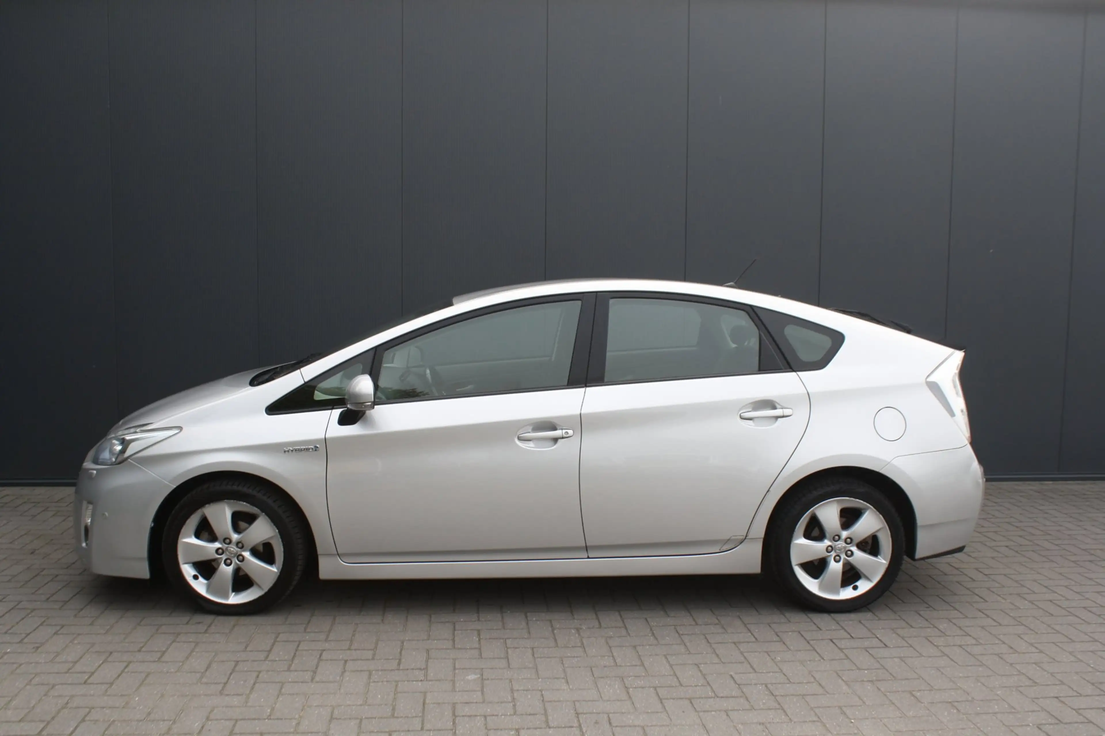 Toyota Prius 1.8 Dynamic - NAVIGATIE - CAMERA - 2x PDC — photo 7