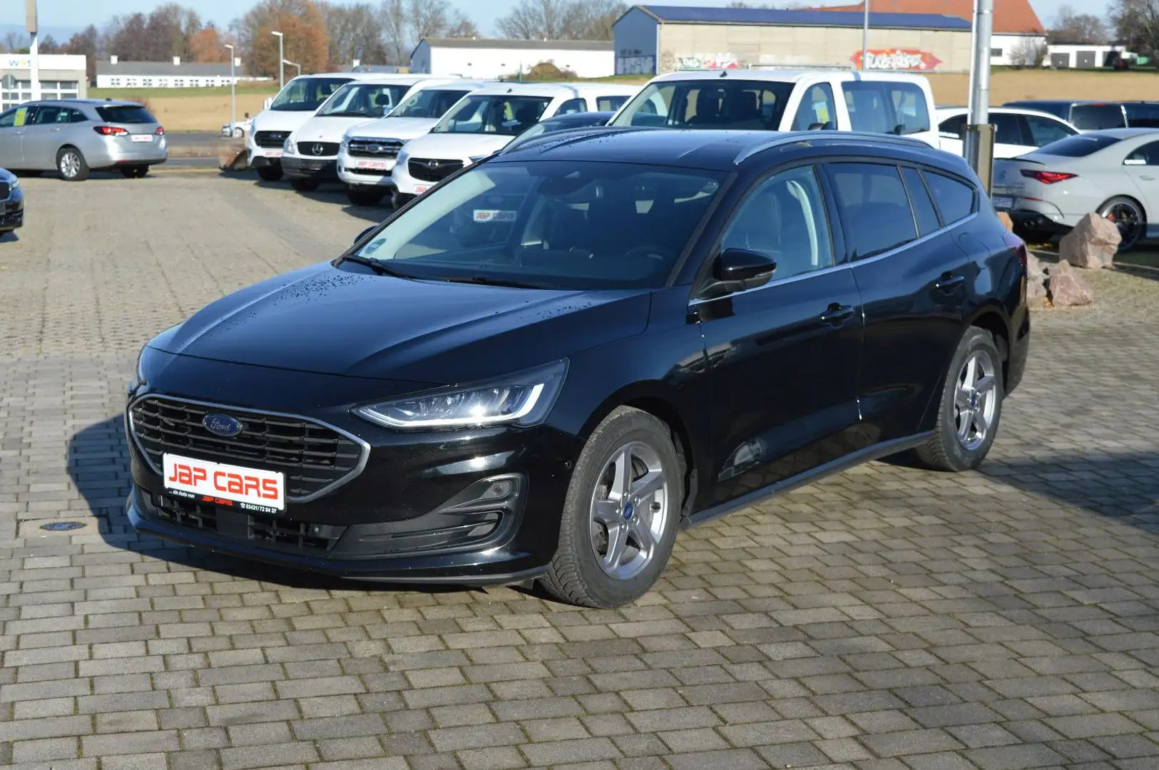 Ford Focus 1.5 EcoBlue Automatik Titanium X Noir - 1