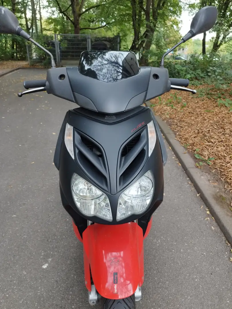 Aprilia Sportcity 125 Sonder Model mit 15 Zoll Reifen Noir - 2