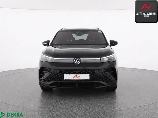 Volkswagen Tiguan view 8