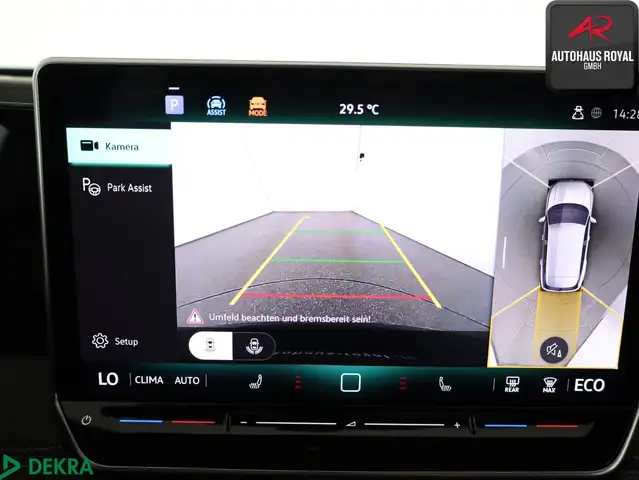 Volkswagen Tiguan view 15