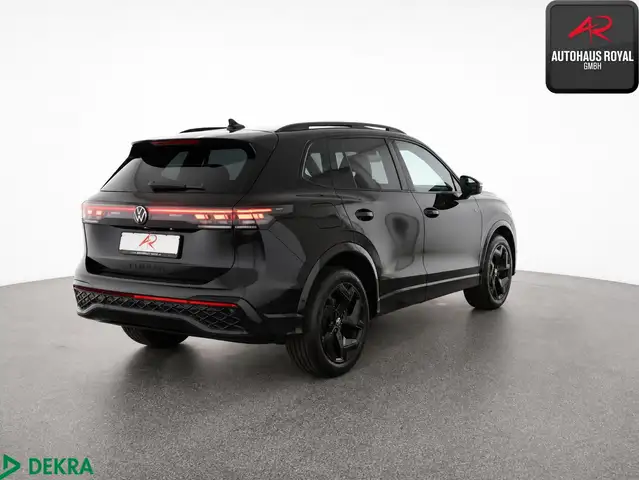 Volkswagen Tiguan view 5
