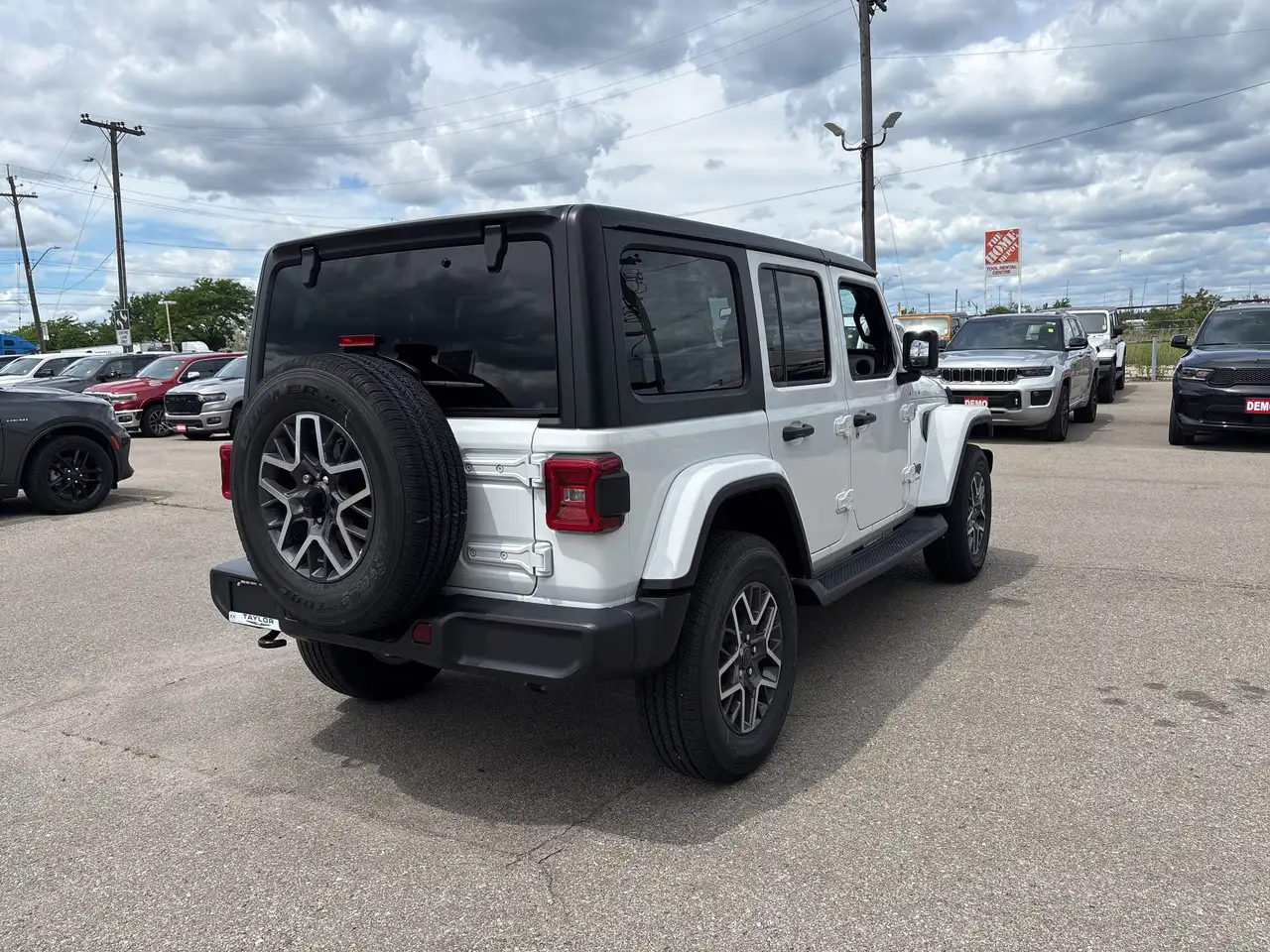 Jeep Wrangler снимка Jeep Wrangler