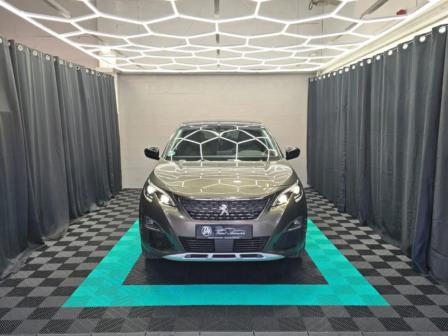 Peugeot 3008 Allure/Teilleder/PDC/NAVI/CARPLAY Gris - 1