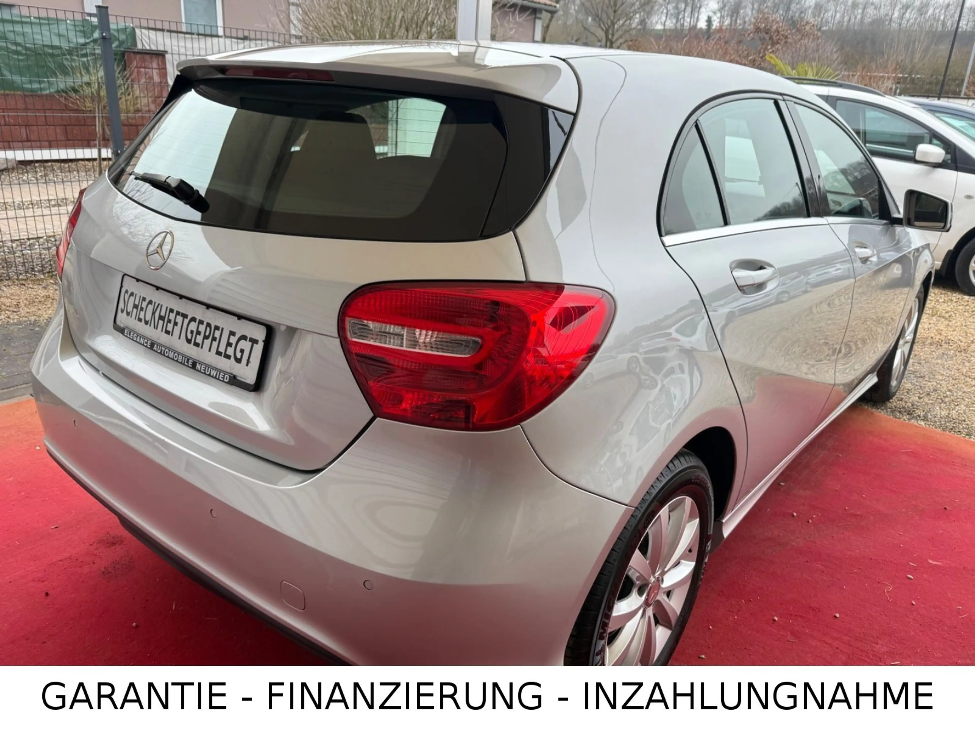 Mercedes-Benz A 180 BlueEfficiency/Garantie/Scheckheft/Navi — photo 3