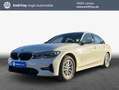BMW 320 i Aut. Sport Line LED* HiFi* AHK* Glasdach* Weiß - thumbnail 1